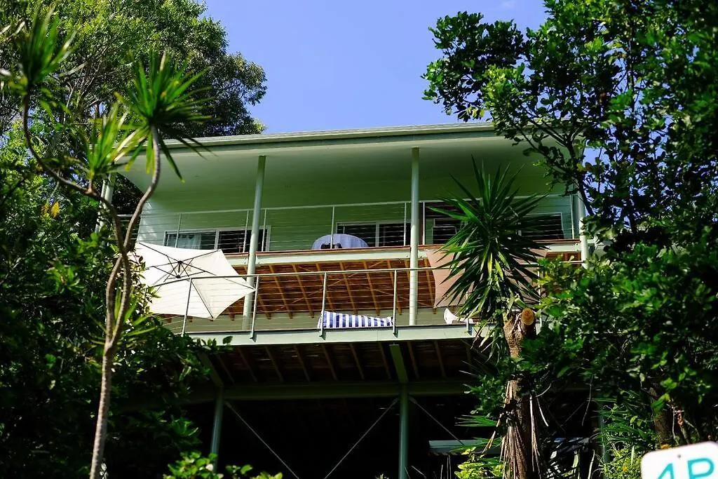 Holiday home Wategos Beach Shack Byron Bay Australia